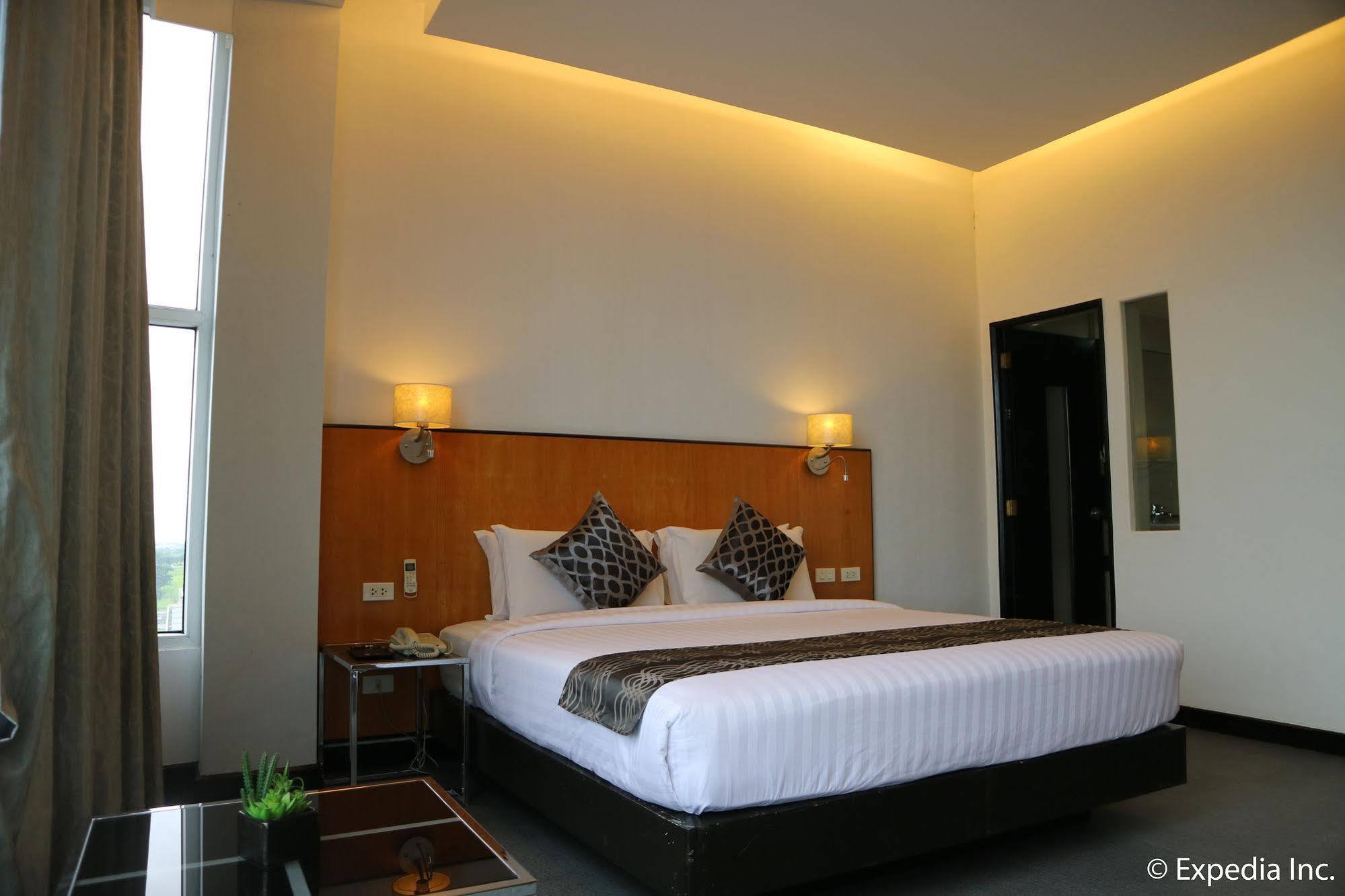Paseo Premiere Hotel Santa Rosa  Εξωτερικό φωτογραφία