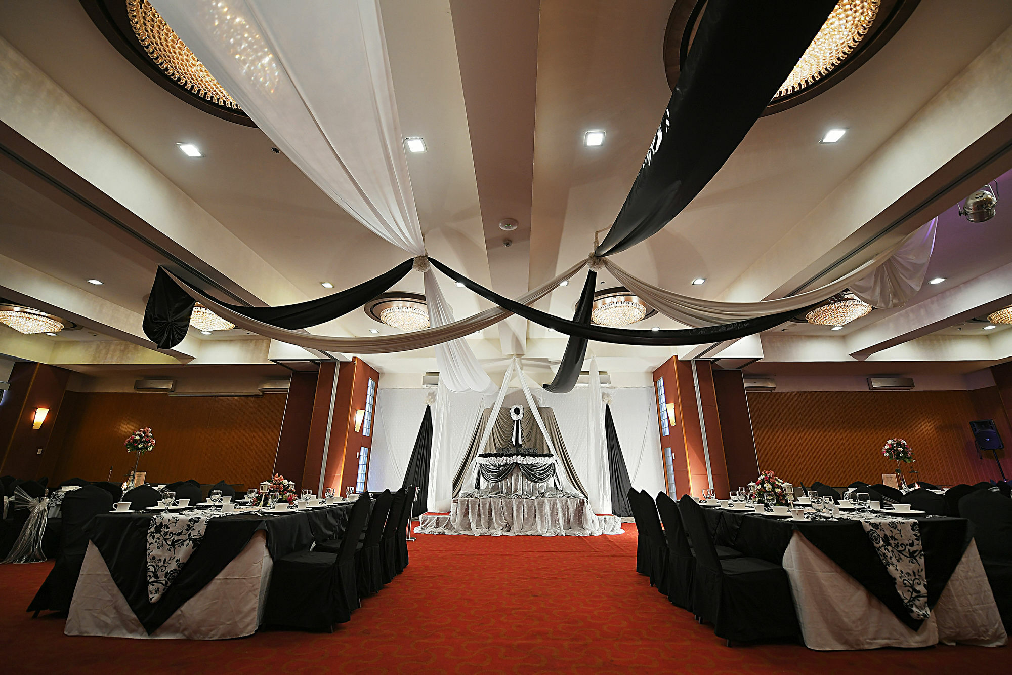 Paseo Premiere Hotel Santa Rosa  Εξωτερικό φωτογραφία